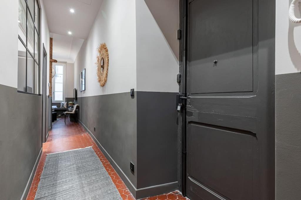 La Croix - Old Town Modern Apartment - 2 Bedrooms Ницца Экстерьер фото